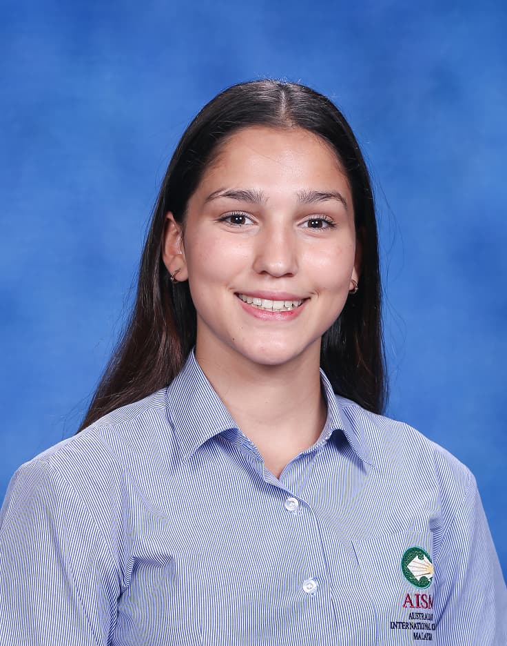 Jasmin Unsworth (16, Year 11)